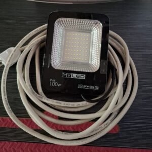 Sewa Lampu Sorot 100W+Kabel 10 m